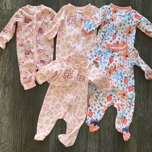 CARTER’S Baby Clothes bundle 0-3 months